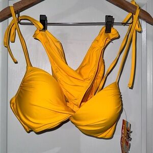 NEW WT Tahiti Bright Yellow 2 Piece Bikini Junior Style Size XL PADDED Wire top
